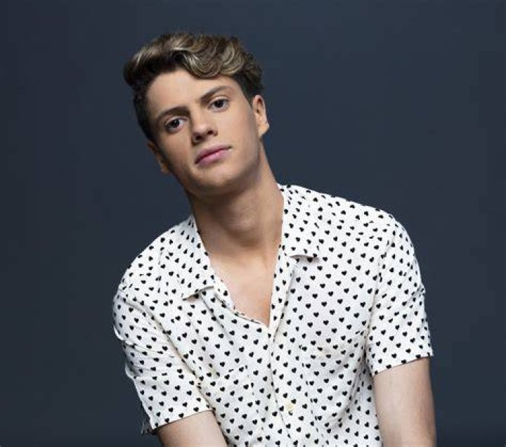 Jace Norman, star of 'Henry Danger,' sits for portraits with HollywoodLife