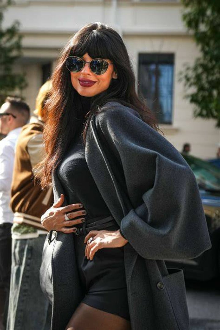 Jameela Jamil arrives at the viewPictured: Jameela JamilRef: SPL5144146 300120 NON-EXCLUSIVEPicture by: SplashNews.comSplash News and PicturesUSA: +1 310-525-5808London: +44 (0)20 8126 1009Berlin: +49 175 3764 Rights