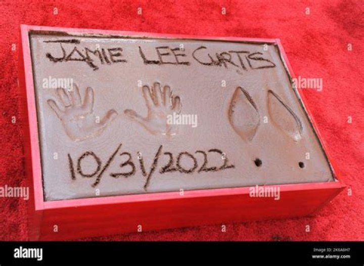 Jamie Lee Curtis&rsquo;s Handprint Ceremony