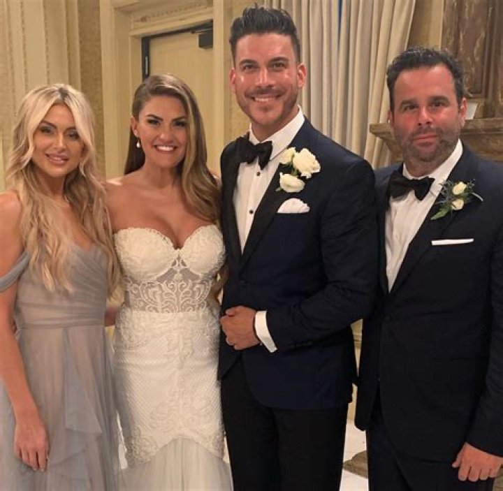 jax-taylor-brittany-cartwright-kentucky-derby-2017-7