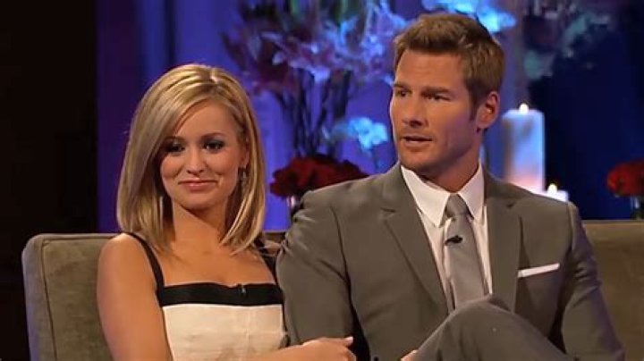 Jef Holm Emily Maynard Fighting