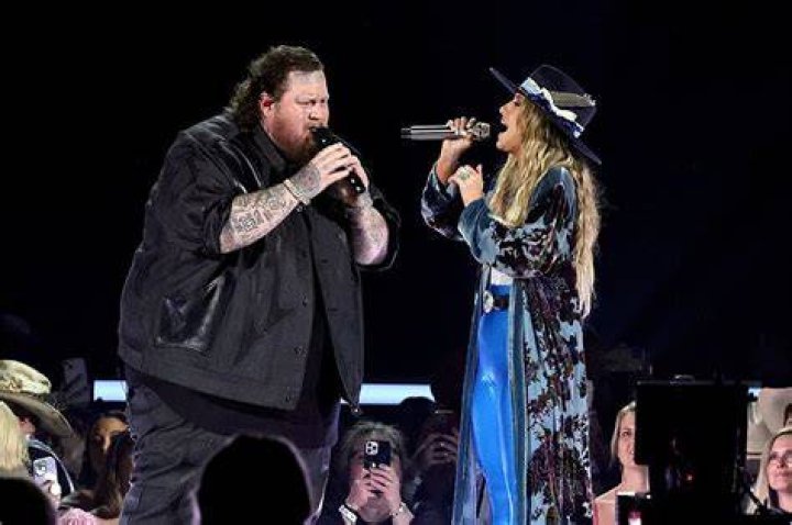 Jelly Roll & Lainey Wilson