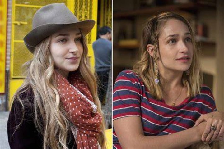 Jemima Kirke with the cast of &lsquo;Girls&rsquo;