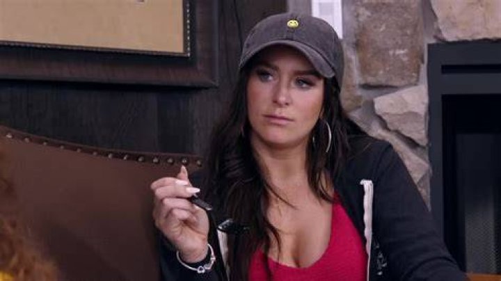 Jenelle Evans plays on a hoverboard