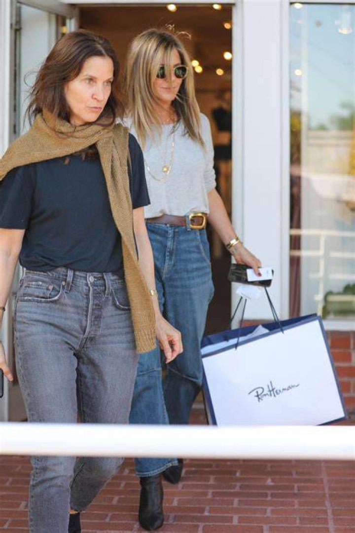 Jennifer Aniston At Ron Herman