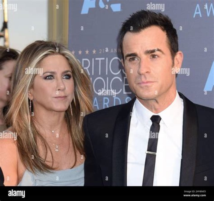 jennifer-aniston-justin-theroux-critics-choice-2016