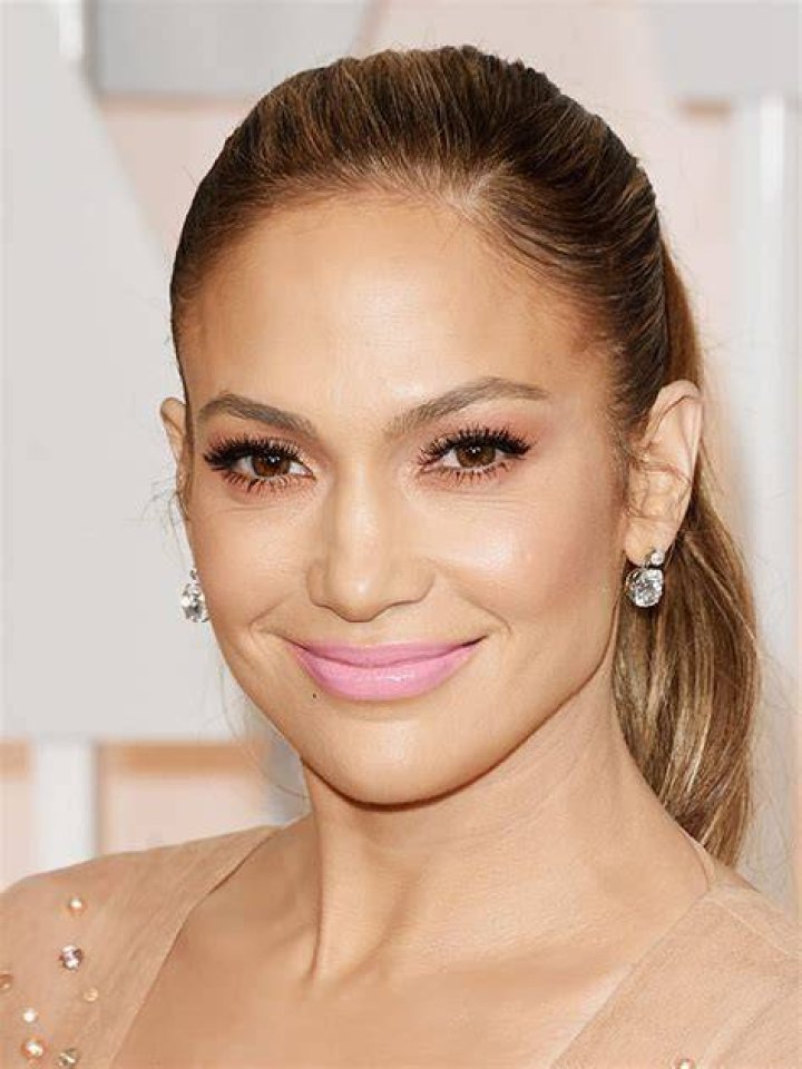 jennifer-lopez-oscars-2015-academy-awards