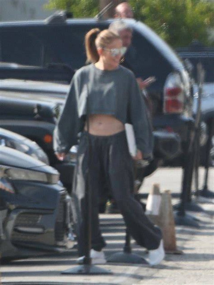 Jennifer Lopez Smiles While Walking With Ben Affleck
