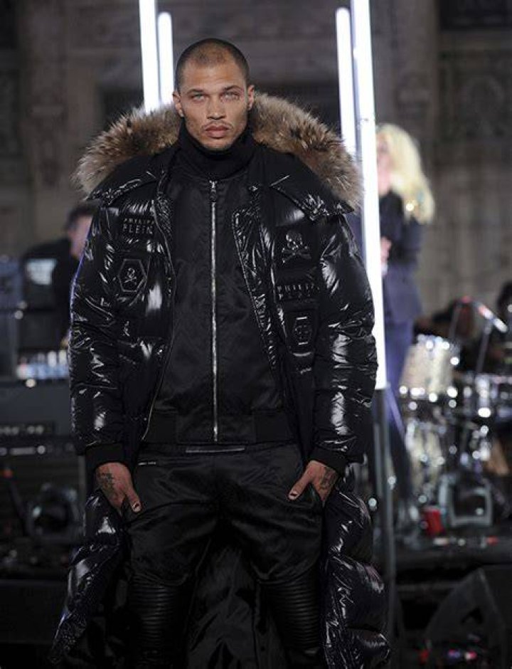 jeremy-meeks-nyfw-plein-fall-2017-rex-2