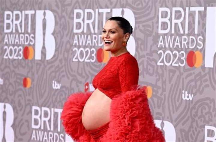 Jessie J pregnant