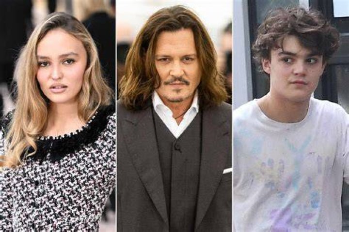 Johnny Depp, Jack Depp, Lily-Rose Melody Depp and Amber Heard Johnny Depp at Narita International airport, Chiba pref, Japan - 18 Jul 2013