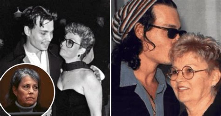 Johnny Depp, sister Christi Dembrowski and Megan Dembrowski Johnny Depp Honored with a Star on the Hollywood Walk of Fame