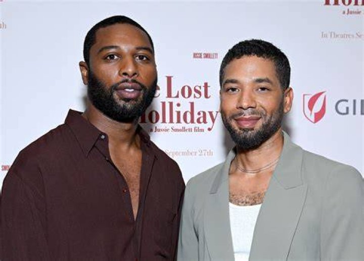 Jussie Smollett getting his picture taken