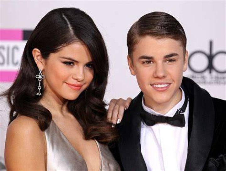 Justin Bieber and Selena GomezJustin Bieber and Selena Gomez Out and About, Los Angeles, America - 21 Nov 2011Justin Bieber and Selena Gomez having breakfast at ihop restaurant in Los Angeles