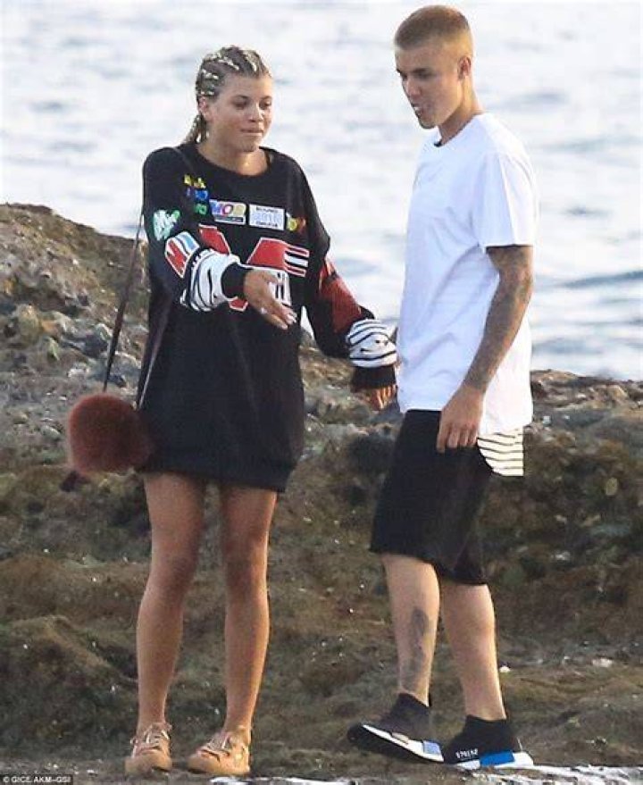 Justin Bieber and Sofia Richie Justin Bieber and Sofia Richie out and about, Tokyo, Japan - 13 Aug 2016 Justin Bieber and Sofia Richie out and about at Ueno park in the Taito ward of Tokyo