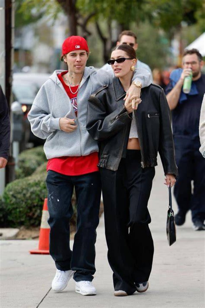 Justin & Hailey Bieber
