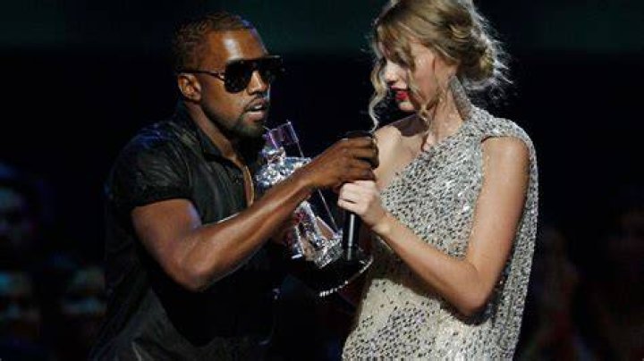 kanye-west-reveals-video-vmas-2