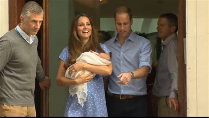 KATE-AND-WILLIAM-baby-boy11