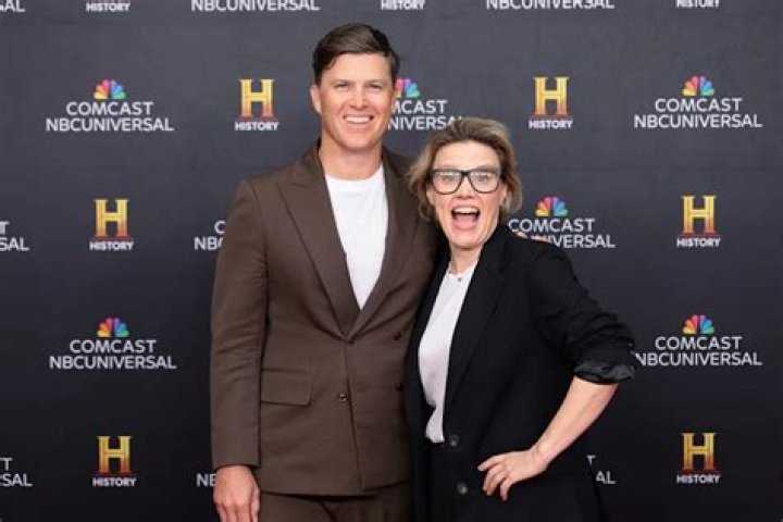 Kate McKinnon & Colin Jost