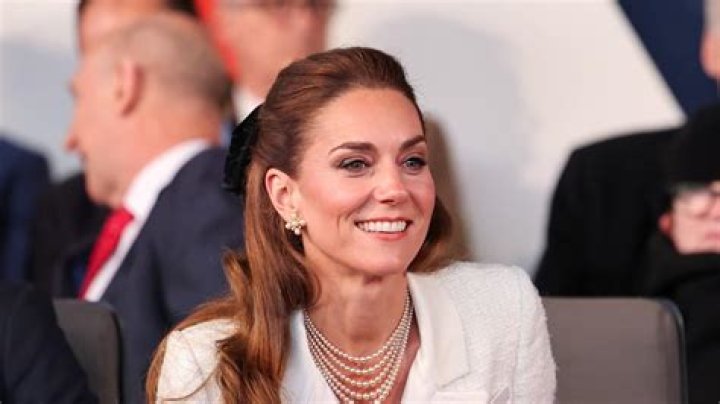 Kate Middleton in pearls