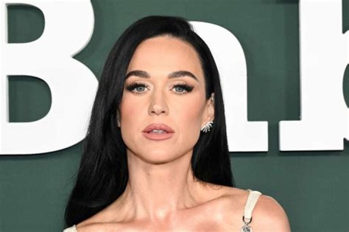 Katy Perry looks ready to pop