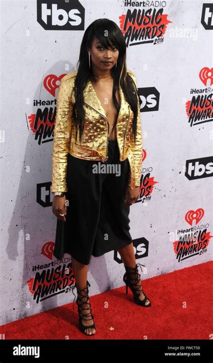 kayla-briana-best-beauty-iheartradio-music-awards
