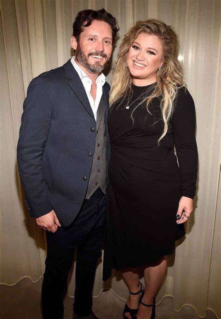 Kelly Clarkson Brandon Blackstock Kelly Clarkson arrives with Brandon Blackstock for the ceremonial swearing-in of President Barack Obama at the U.S. Capitol during the 57th Presidential Inauguration in Washington. Clarkson says she's expecting her first child. The 31-year-old singer said, on Twitter that she and husband Blackstock are expecting their first child together People-Kelly Clarkson, Washington, USA