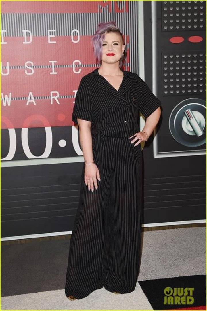 Kelly-Osbourne-mtv-vmas-2015-video-music-awards