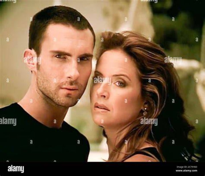 Kelly Preston, Adam Levine