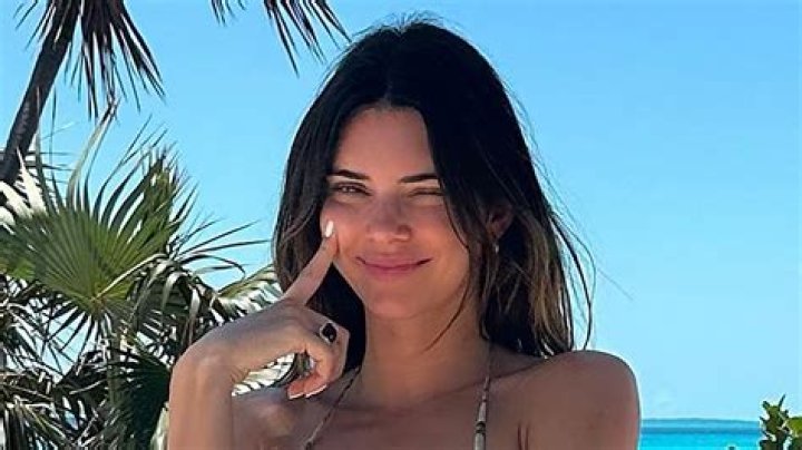 Kendall Jenner In A Bikini Top & Pants