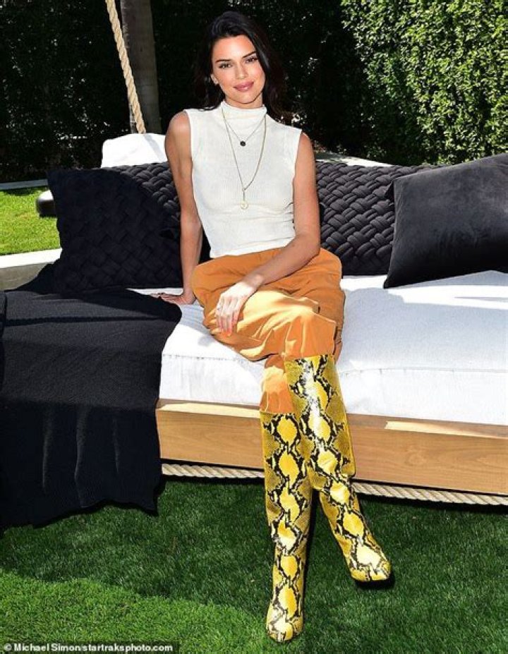 Kendall Jenner In A Snakeskin Dress