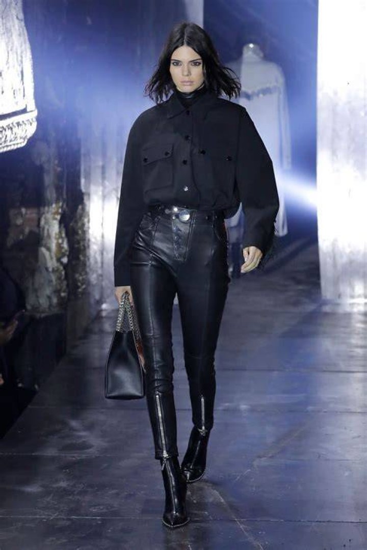 kendall-jenner-nyfw-alexander-wang-fall-2017