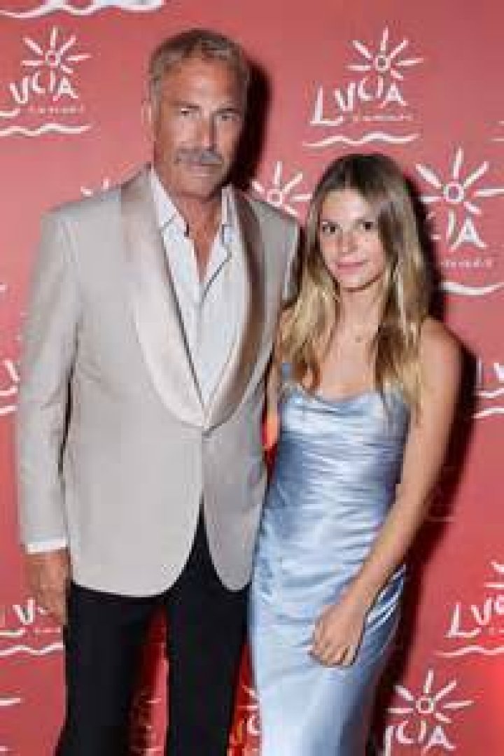 kevin costner daughter grace