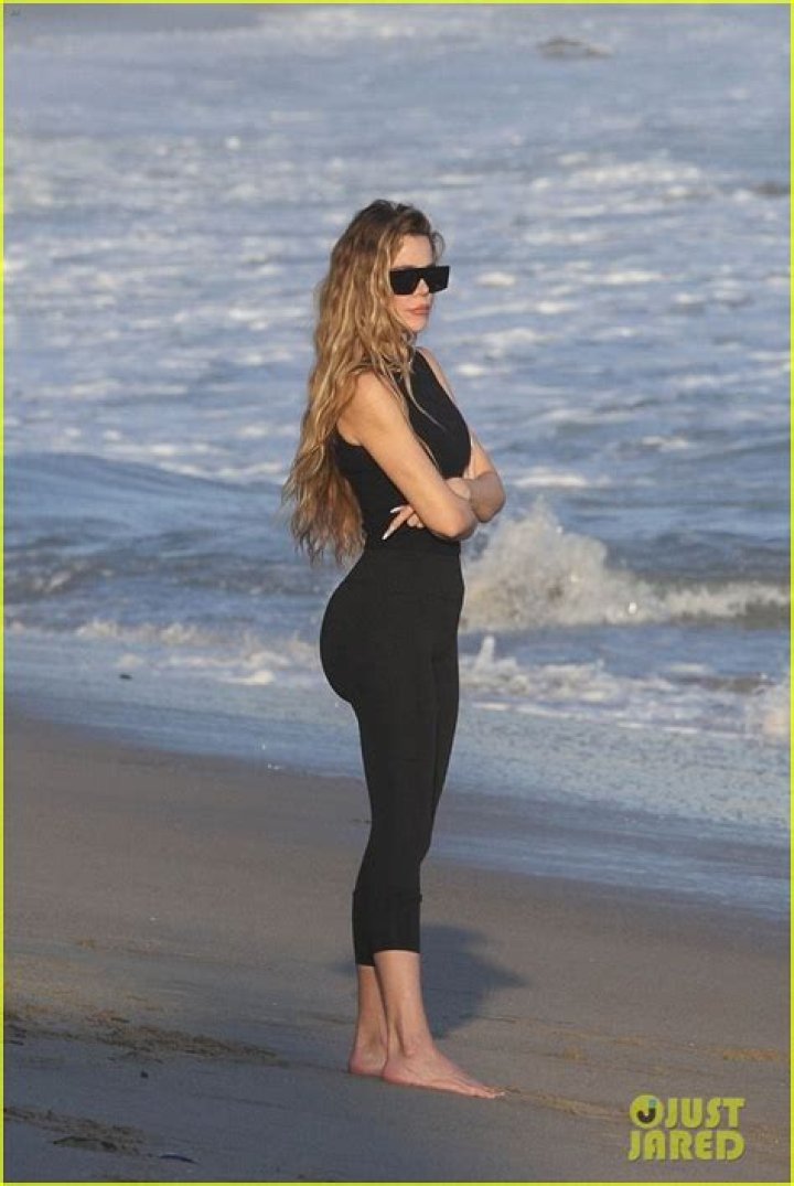 Khloe Kardashian Has Beach Day With Nephew Mason