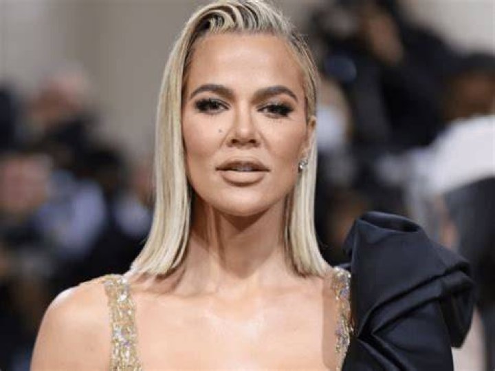 Khloe Kardashian is a vision in red as she arrives with Scott Disick to the SNL After Party at Zero BondPictured: Khloe Kardashian,Scott DisickRef: SPL5264918 101021 NON-EXCLUSIVEPicture by: @TheHapaBlonde / SplashNews.comSplash News and PicturesUSA: +1 310-525-5808London: +44 (0)20 8126 1009Berlin: +49 175 3764 Rights