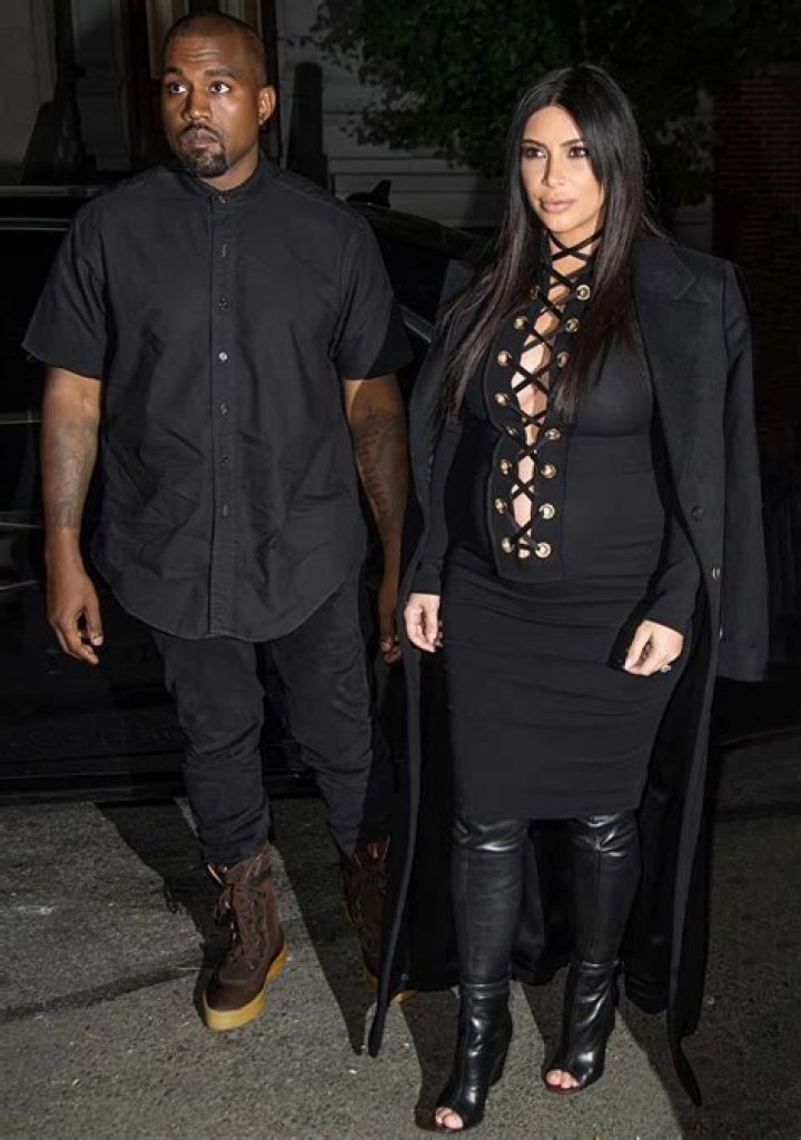 kim-and-kanye-black-and-white