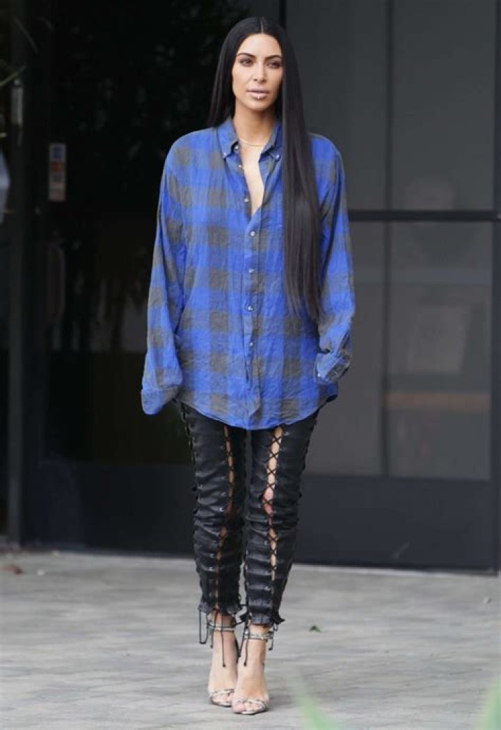 kim-k-plaid