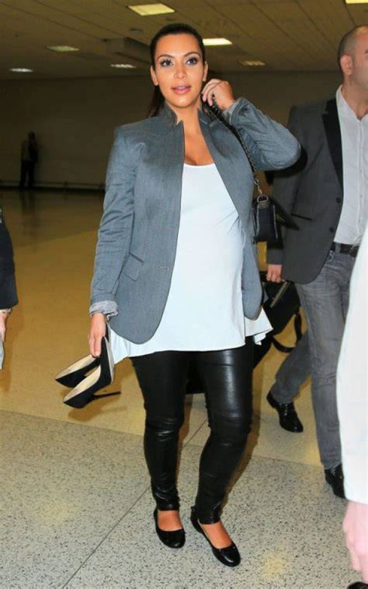 kim-kardashian-aiport-may-4