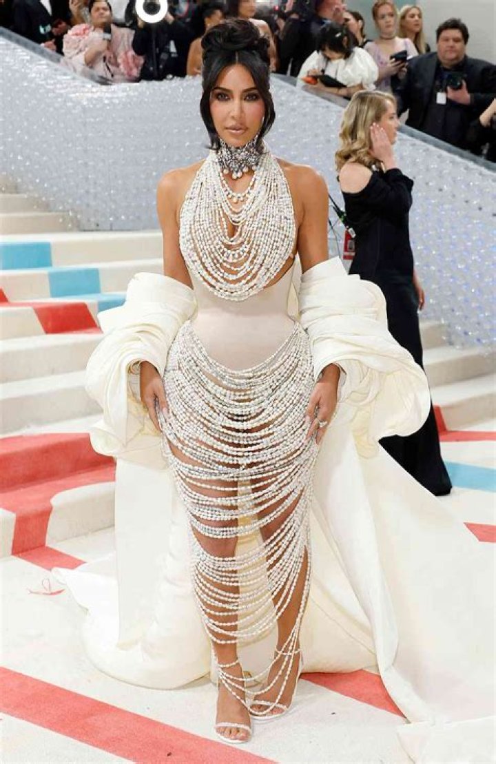 Kim Kardashian dresses up as Carole Baskin with her children, and Jonathan Cheban as Tiger King, Los Angeles, CA. 30 Oct 2020 Pictured: Kim Kardashian. Photo credit: MEGA TheMegaAgency.com +1 888 505 6342 (Mega Agency TagID: MEGA711379_001.jpg) [Photo via Mega Agency]