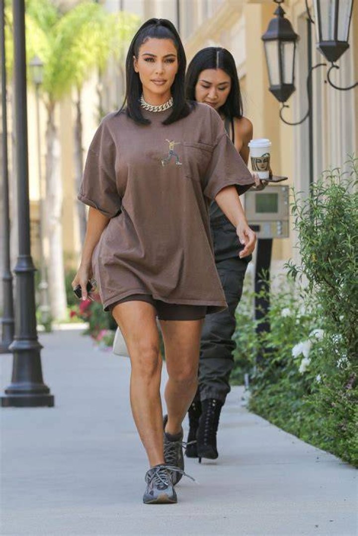 Kim Kardashian leaves a Calabasas office