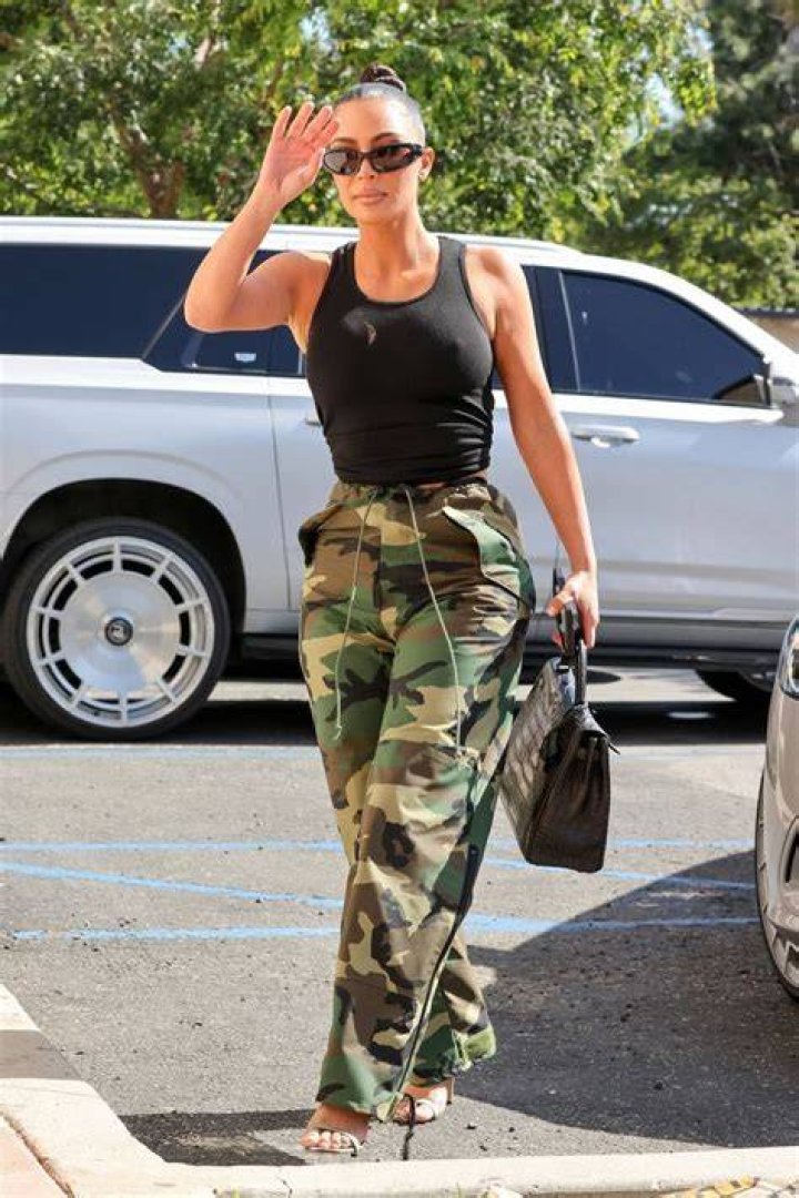 kim-kardashian-may-29-outfit-ftr