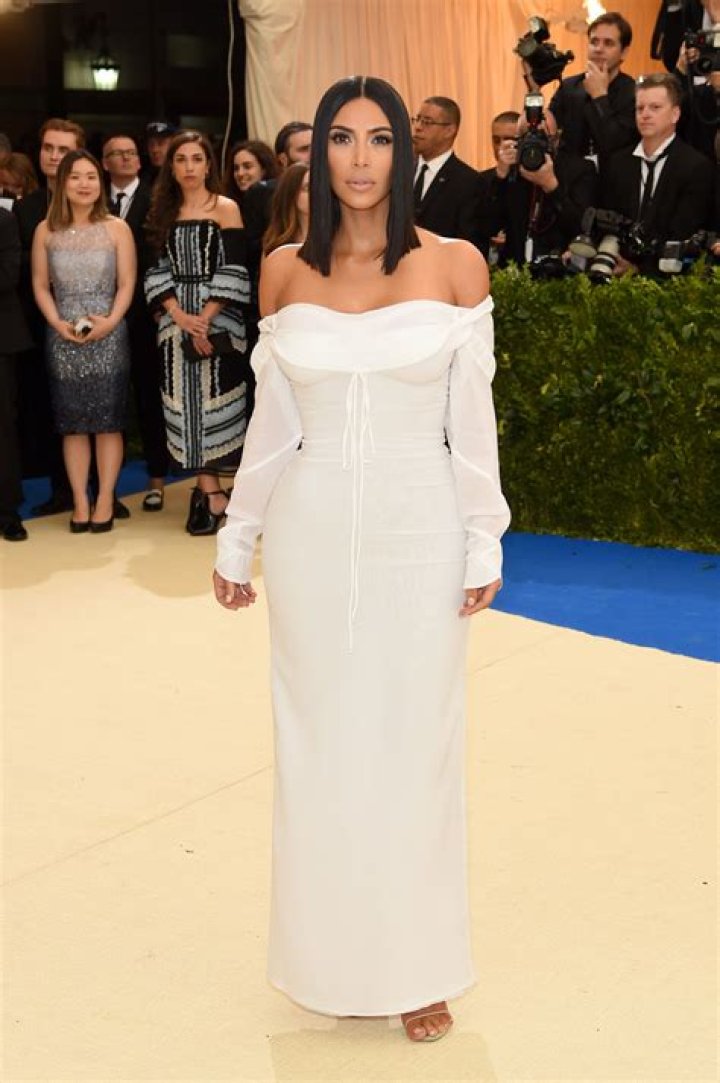 Kim-Kardashian-met-gala-2017-beauty