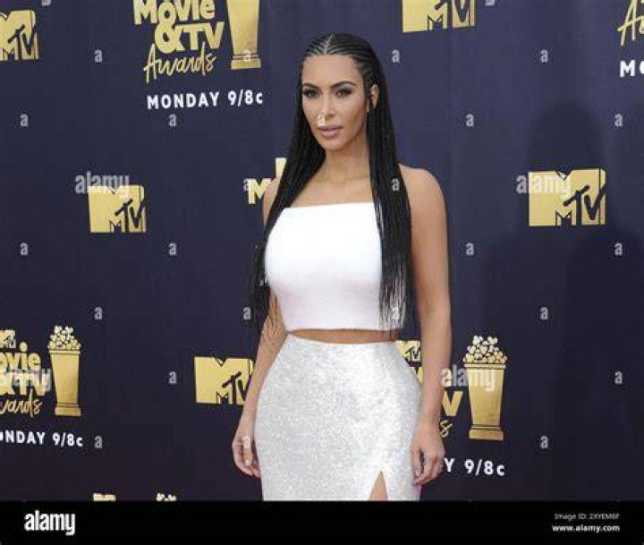 kim-kardashian-mtv-movie-awards-2013