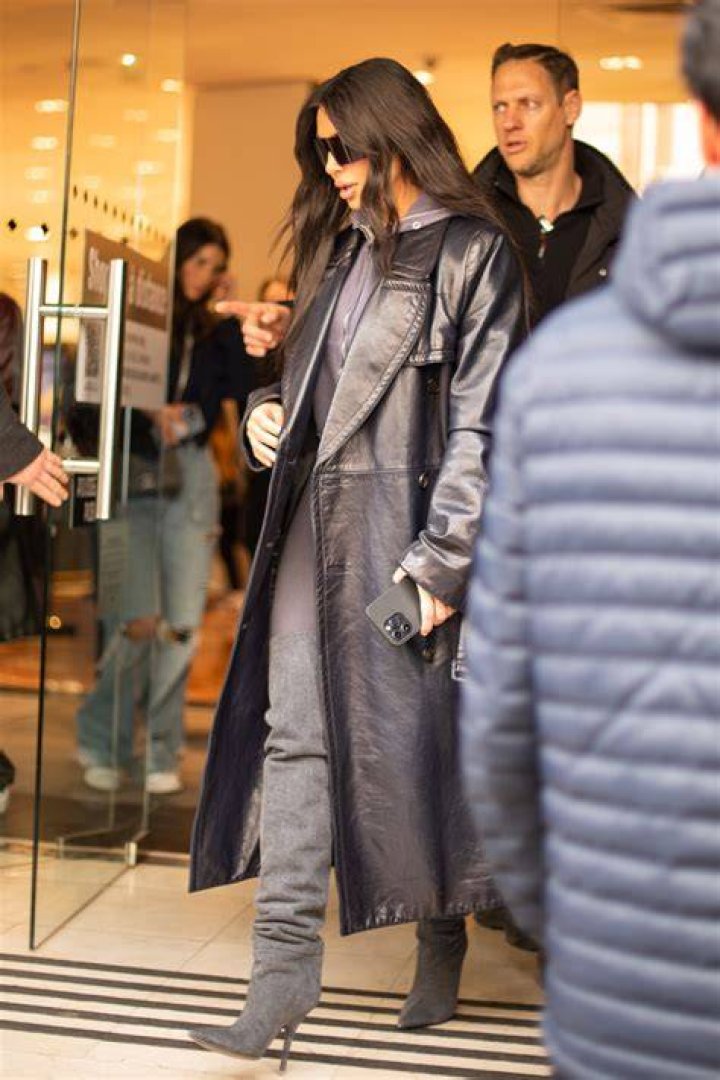kim-kardashian-paris-april-2-ftr