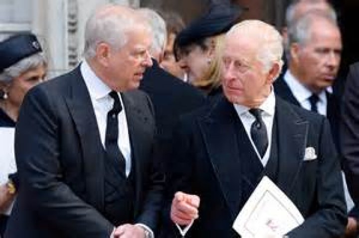 King Charles III & Prince Andrew with their siblings