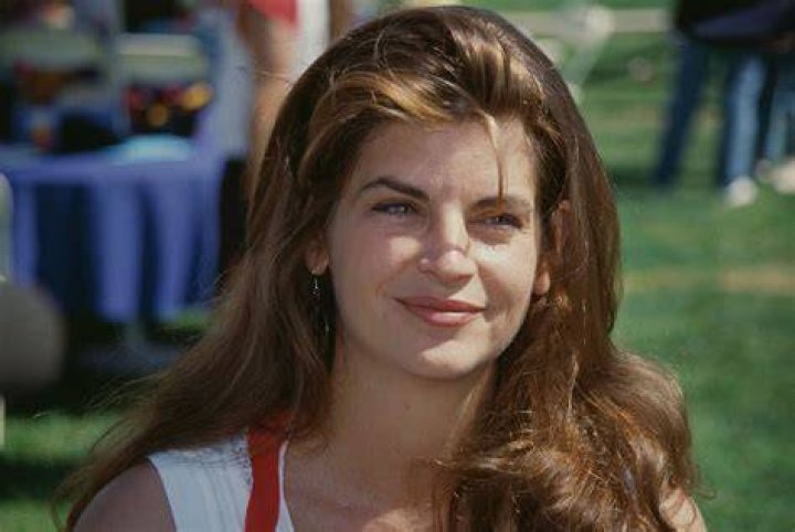 kirstie alely