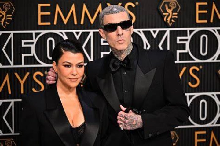 Kourtney Kardashian stuns in all black in her latest photo.