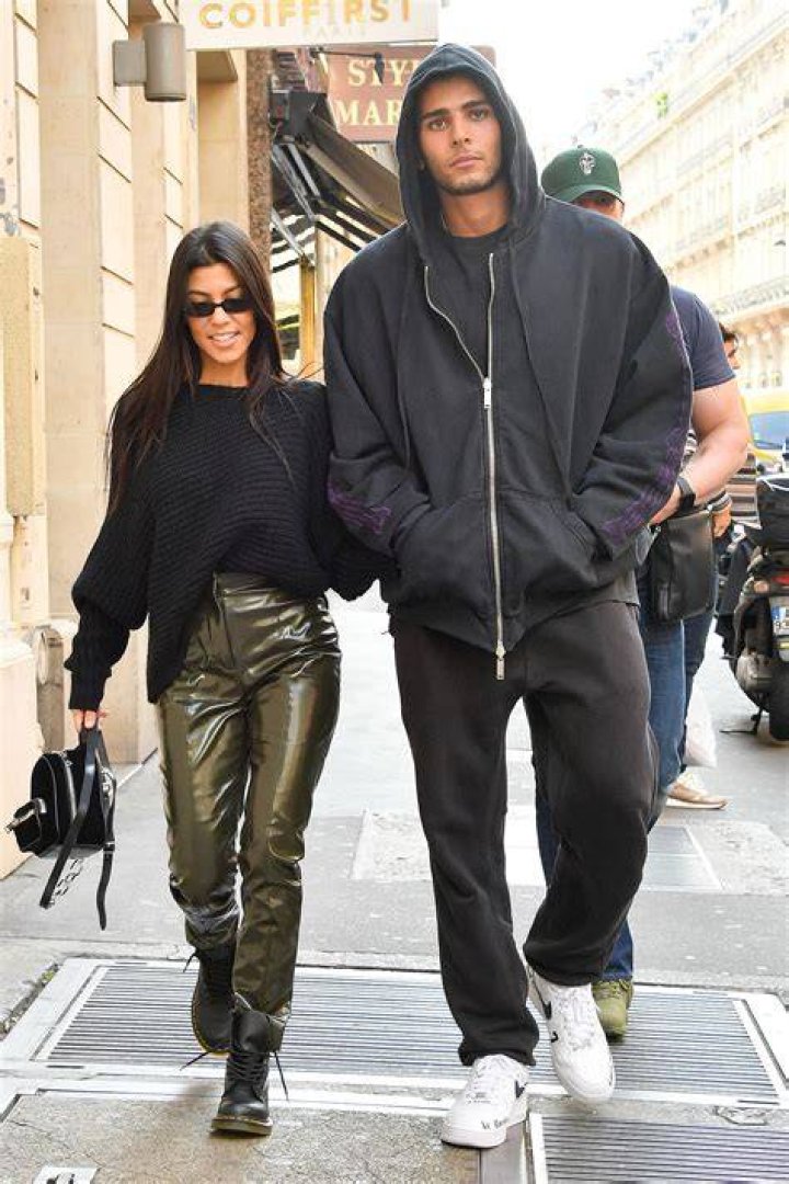 Kourtney Kardashian & Younes Bendjima&rsquo;s Vacation In Capri