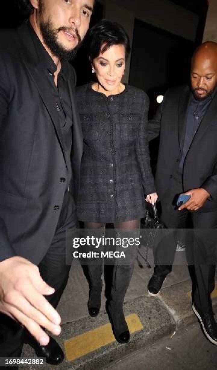 Kris Jenner leaving Restaurant L'avenue and go to Dior Shop during Paris Fashion Week on July 06, 2022 in Paris, France. 06 Jul 2022 Pictured: Kris Jenner. Photo credit: KCS Presse / MEGA TheMegaAgency.com +1 888 505 6342 (Mega Agency TagID: MEGA875329_005.jpg) [Photo via Mega Agency]