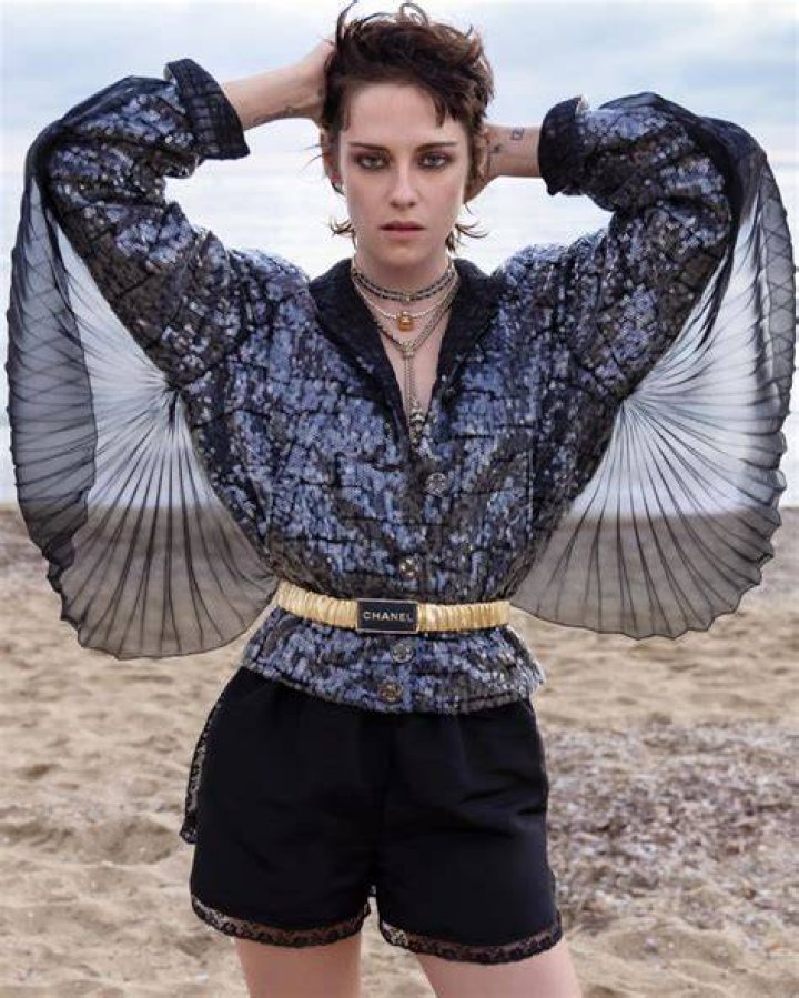 Kristen Stewart Chanel's Metiers d'art Collection photocall, Tokyo, Japan - 01 Jun 2023 Metiers d'art Collection